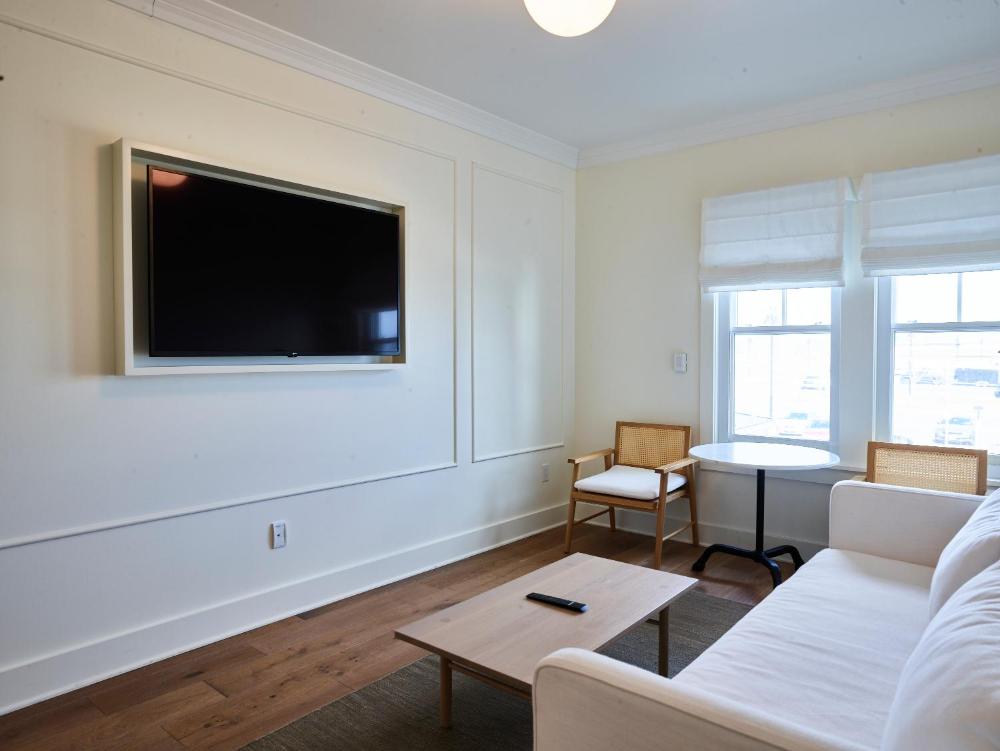 Superior Single Room interior